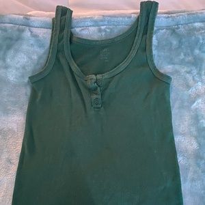 J.GALT TANK TOP FROM BRANDY MELVILLE GREEN!